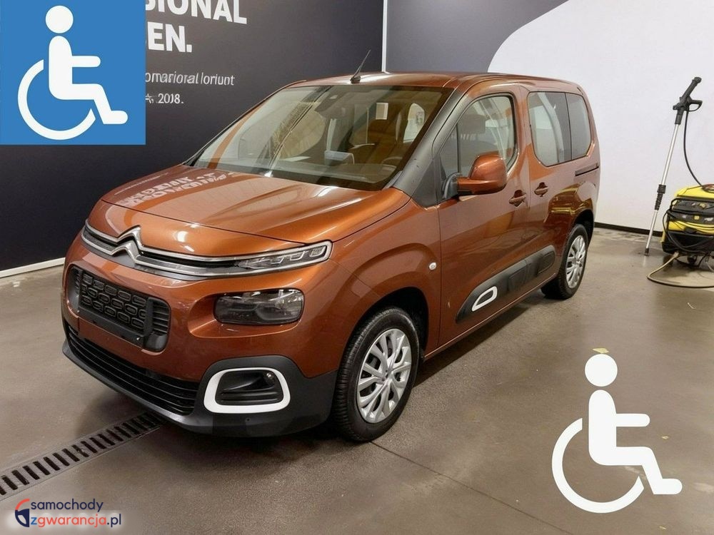 Citroen Berlingo  | Fwd (Przód) | Manualna | 102 Km | Czerwony