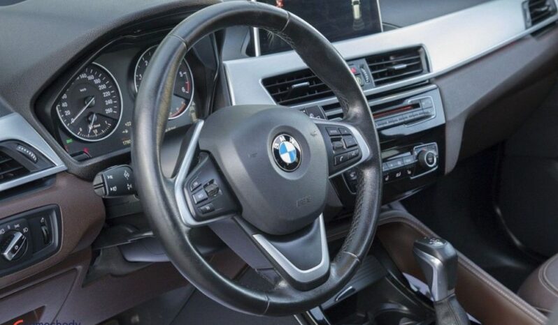 BMW X1  | 4×4 (stały) | Automatyczna | 190 KM | Czarny full