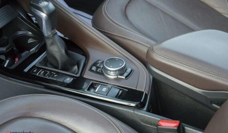 BMW X1  | 4×4 (stały) | Automatyczna | 190 KM | Czarny full
