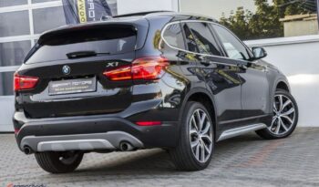 BMW X1  | 4×4 (stały) | Automatyczna | 190 KM | Czarny full