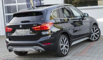 BMW X1  | 4×4 (stały) | Automatyczna | 190 KM | Czarny full