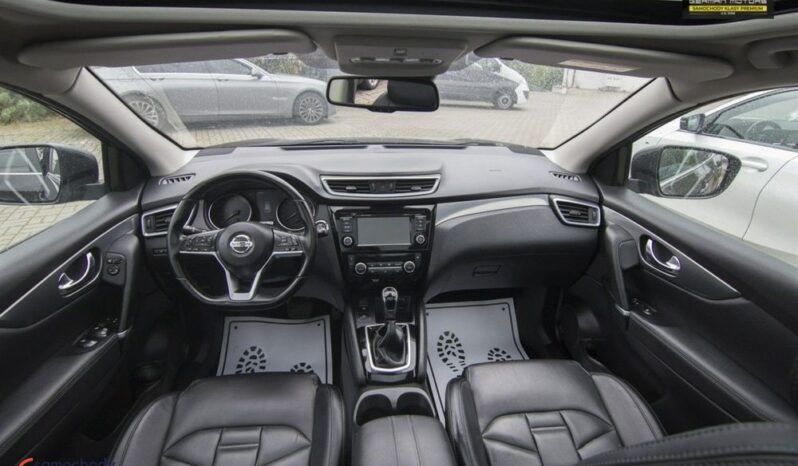 NISSAN Qashqai  | FWD (przód) | Automatyczna | 160 KM | Czarny full