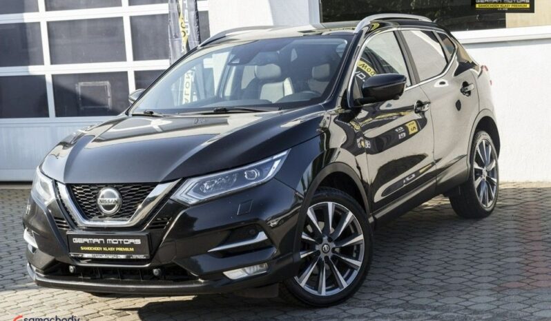 NISSAN Qashqai  | FWD (przód) | Automatyczna | 160 KM | Czarny full