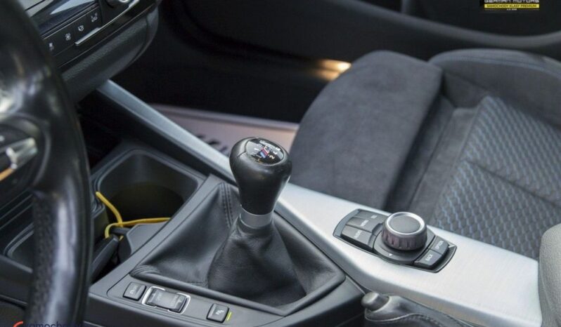 BMW Seria 1  | RWD (tył) | Manualna | 136 KM | Niebieski full