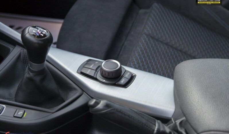 BMW Seria 1  | RWD (tył) | Manualna | 136 KM | Niebieski full