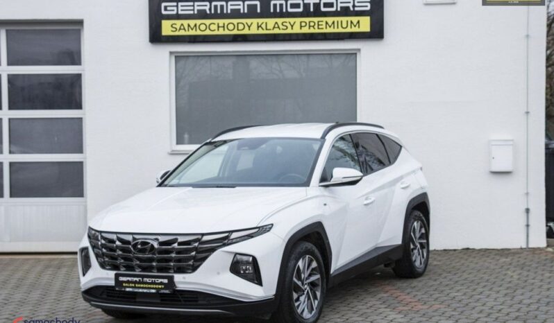 HYUNDAI Tucson  | 4×4 (doł. automatycznie) | Automatyczna | 180 KM | Biały full