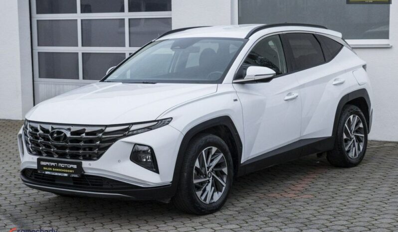 HYUNDAI Tucson  | 4×4 (doł. automatycznie) | Automatyczna | 180 KM | Biały full