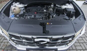HYUNDAI Tucson  | 4×4 (doł. automatycznie) | Automatyczna | 180 KM | Biały full