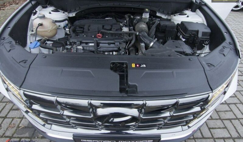 HYUNDAI Tucson  | 4×4 (doł. automatycznie) | Automatyczna | 180 KM | Biały full