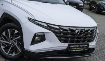 HYUNDAI Tucson  | 4×4 (doł. automatycznie) | Automatyczna | 180 KM | Biały full