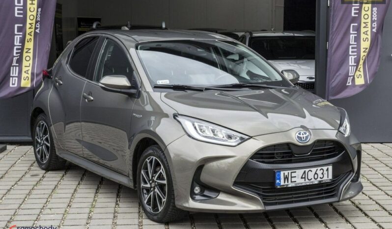 TOYOTA Yaris  | FWD (przód) | Automatyczna | 116 KM | Szary full