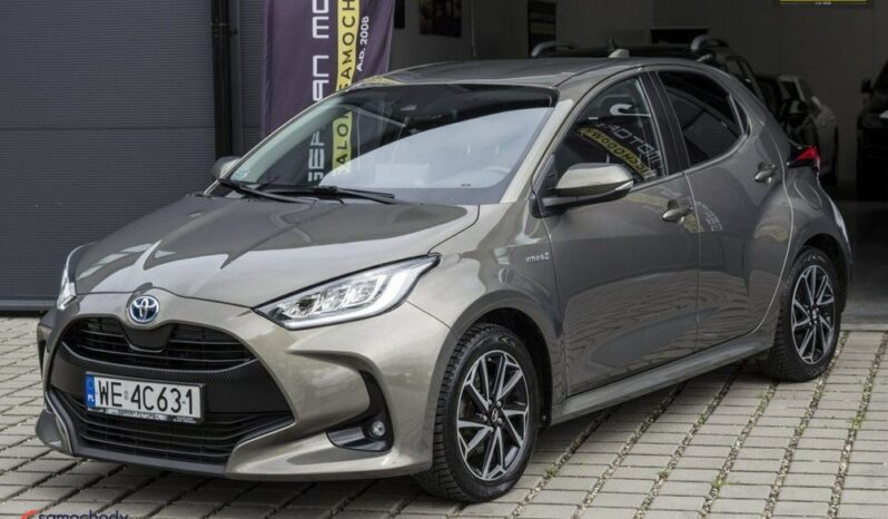TOYOTA Yaris  | FWD (przód) | Automatyczna | 116 KM | Szary full