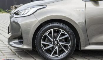 TOYOTA Yaris  | FWD (przód) | Automatyczna | 116 KM | Szary full