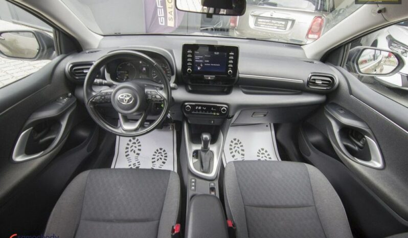 TOYOTA Yaris  | FWD (przód) | Automatyczna | 116 KM | Szary full