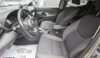 TOYOTA Yaris  | FWD (przód) | Automatyczna | 116 KM | Szary full