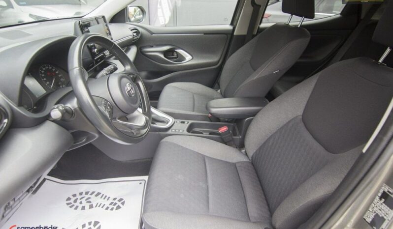 TOYOTA Yaris  | FWD (przód) | Automatyczna | 116 KM | Szary full