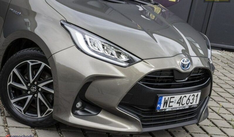 TOYOTA Yaris  | FWD (przód) | Automatyczna | 116 KM | Szary full