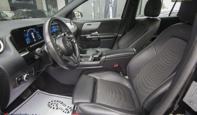 MERCEDES-BENZ GLA  | FWD (przód) | Automatyczna | 163 KM | Czarny full