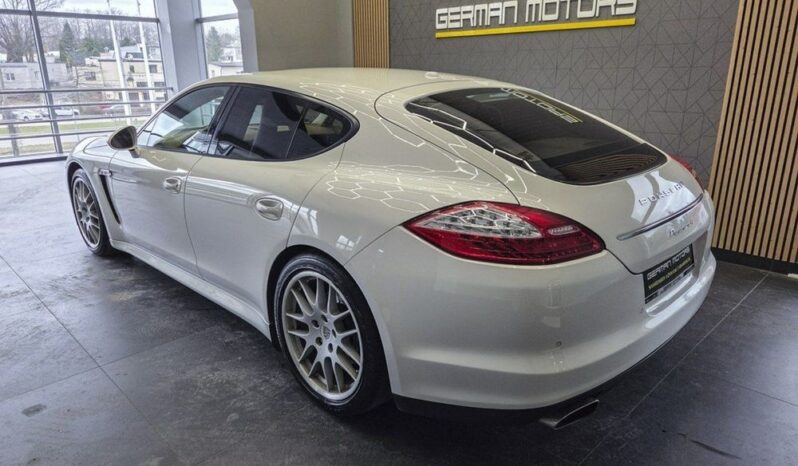 Porsche Panamera | 4×4 (stały) | Automatyczna | 310 KM | Biały full