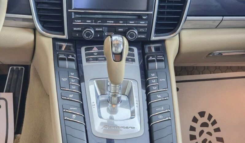 Porsche Panamera | 4×4 (stały) | Automatyczna | 310 KM | Biały full