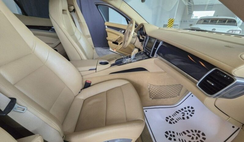 Porsche Panamera | 4×4 (stały) | Automatyczna | 310 KM | Biały full
