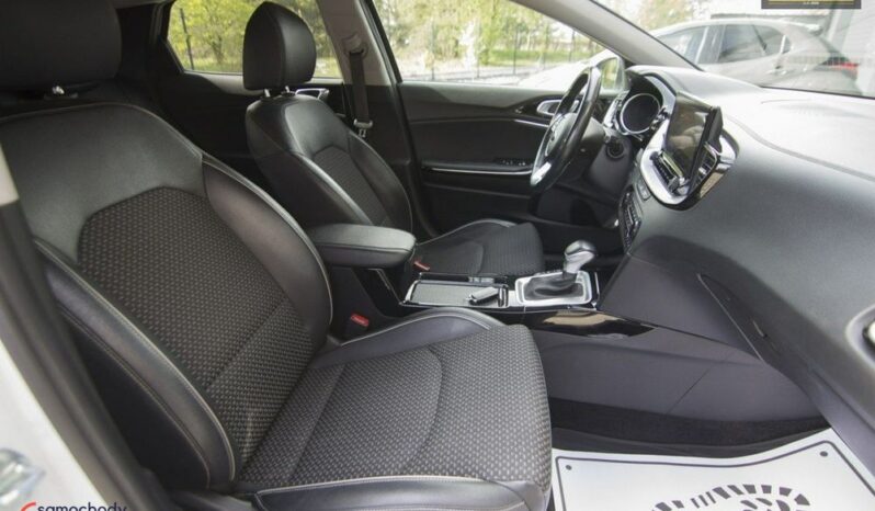 KIA XCeed  | FWD (przód) | Automatyczna | 204 KM | Biały full