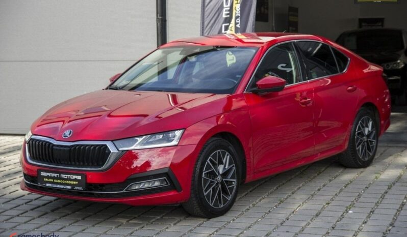 SKODA Octavia  | FWD (przód) | Automatyczna | 150 KM | Czarny full