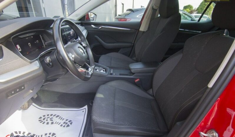 SKODA Octavia  | FWD (przód) | Automatyczna | 150 KM | Czarny full