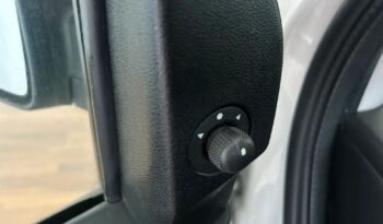 FIAT Doblo  | FWD (przód) | Manualna | 95 KM | Biały full