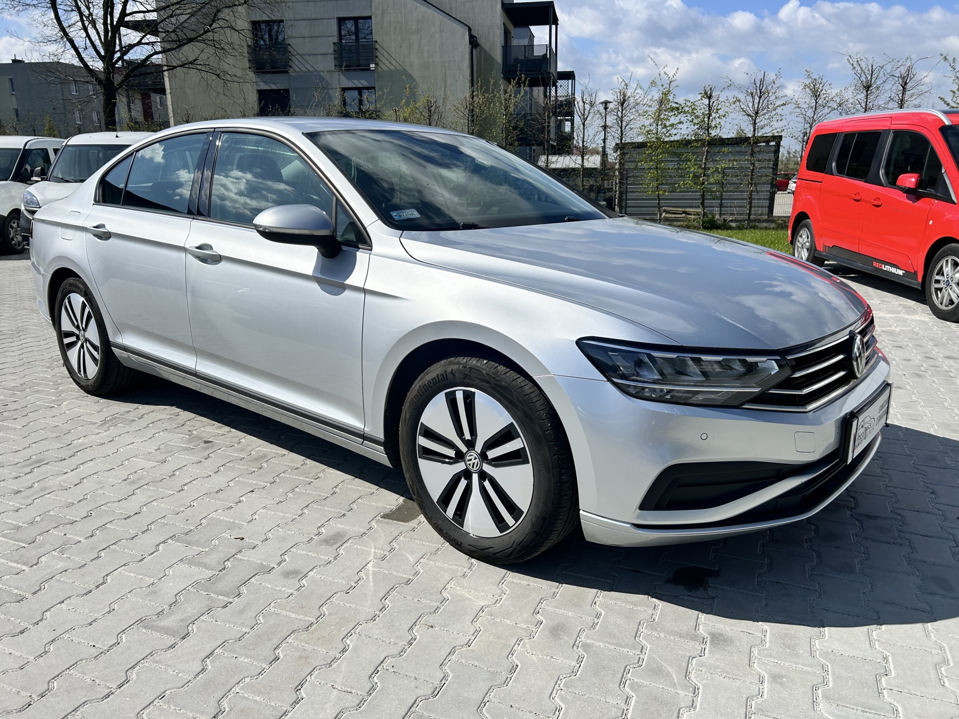 Volkswagen Passat  | Fwd (Przód) | Manualna | 150 Km | Srebrny