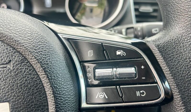 KIA Ceed  | FWD (przód) | Manualna | 120 KM | Szary full