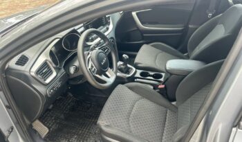 KIA Ceed  | FWD (przód) | Manualna | 120 KM | Szary full
