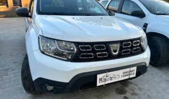 DACIA Duster  | 4×4 (doł. automatycznie) | Manualna | 115 KM | Biały full