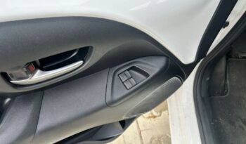 TOYOTA Aygo  | FWD (przód) | Manualna | 72 KM | Biały full