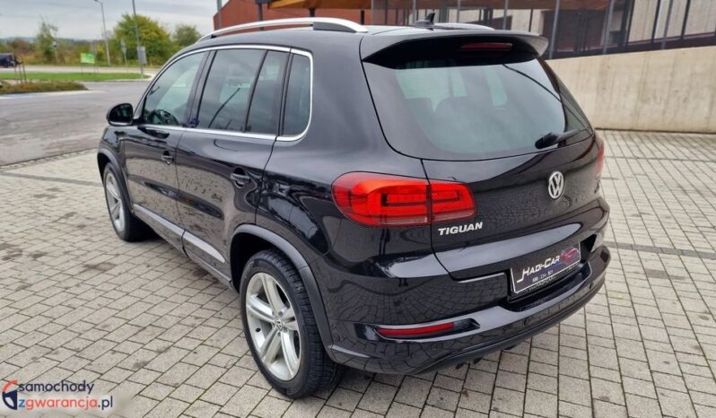 Volkswagen Tiguan | 4×4 (doł. automatycznie) | Manualna | 150 KM | Czarny full