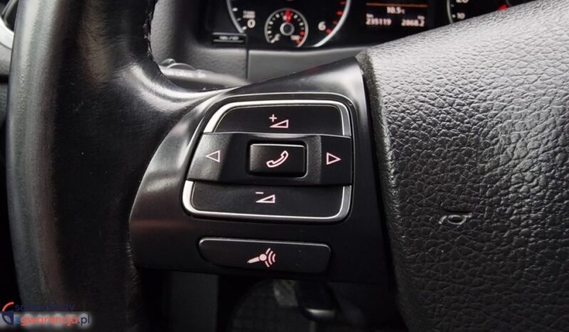 Volkswagen Tiguan | 4×4 (doł. automatycznie) | Manualna | 150 KM | Czarny full