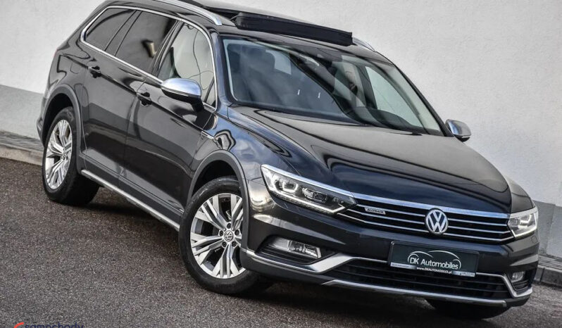 Volkswagen Passat  | 4X4 (Stały) | Automatyczna | 190 Km | Szary