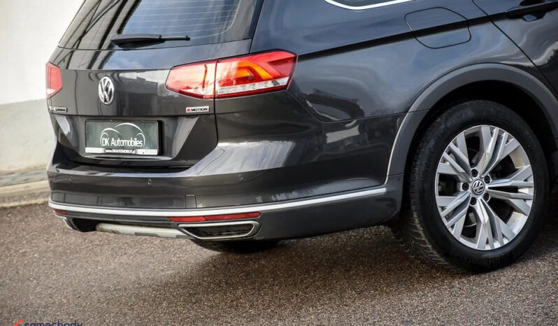 VOLKSWAGEN Passat  | 4×4 (stały) | Automatyczna | 190 KM | Szary full