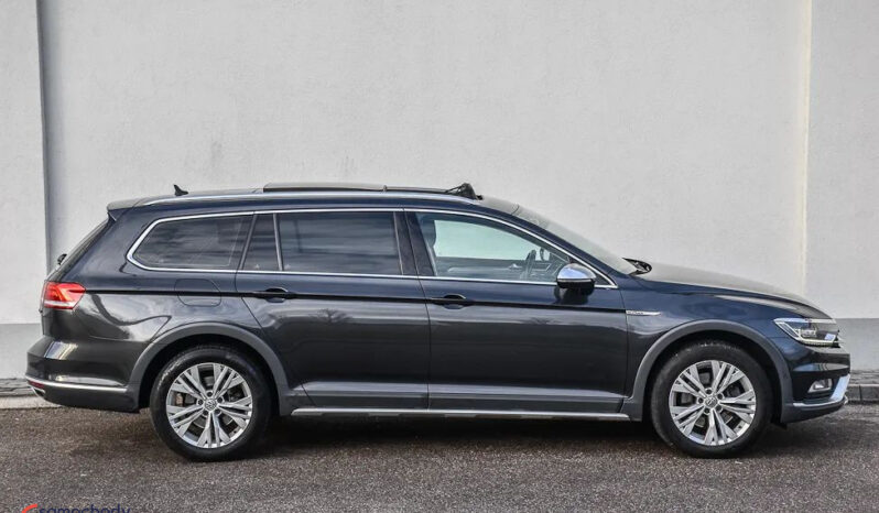 VOLKSWAGEN Passat  | 4×4 (stały) | Automatyczna | 190 KM | Szary full