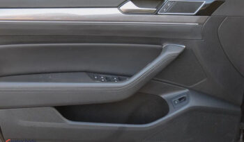 VOLKSWAGEN Passat  | 4×4 (stały) | Automatyczna | 190 KM | Szary full