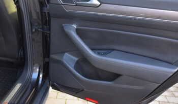 VOLKSWAGEN Passat  | 4×4 (stały) | Automatyczna | 190 KM | Szary full