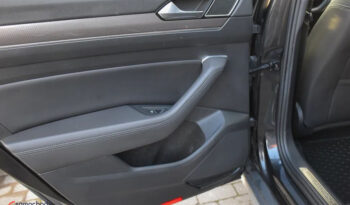 VOLKSWAGEN Passat  | 4×4 (stały) | Automatyczna | 190 KM | Szary full