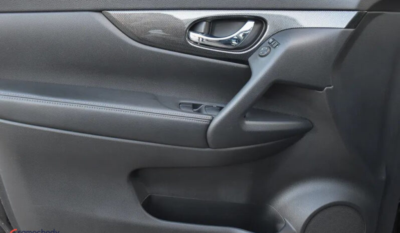 NISSAN X-Trail  | FWD (przód) | Manualna | 163 KM | Czarny full