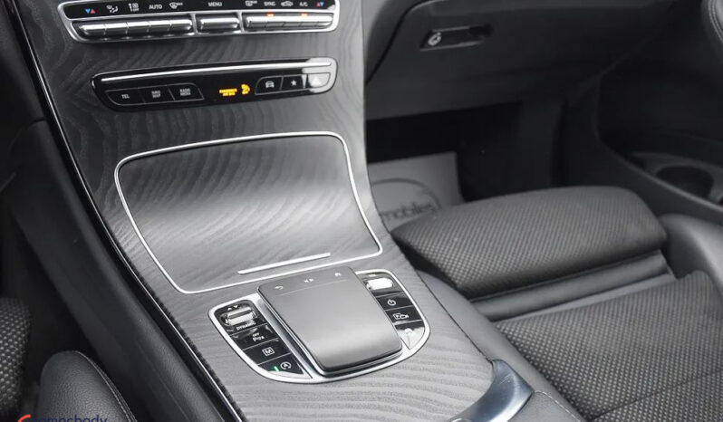 MERCEDES-BENZ GLC  | 4×4 (stały) | Automatyczna | 163 KM | Czarny full