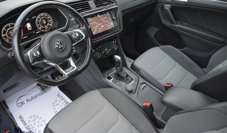 VOLKSWAGEN Tiguan  | 4×4 (stały) | Automatyczna | 240 KM | Biały full