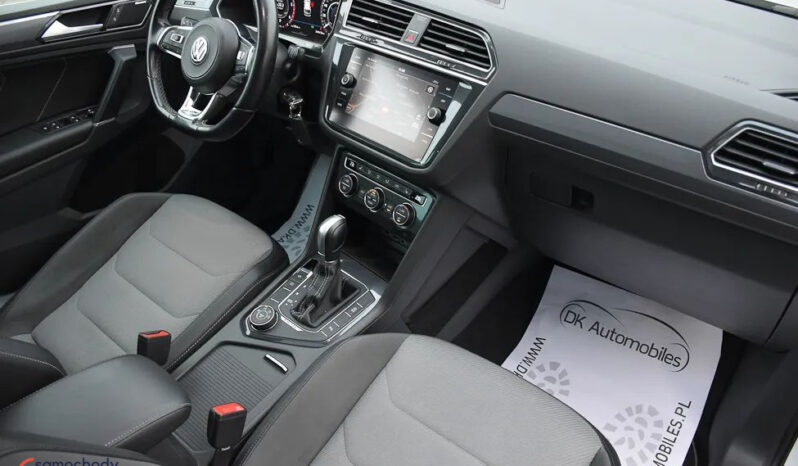 VOLKSWAGEN Tiguan  | 4×4 (stały) | Automatyczna | 240 KM | Biały full