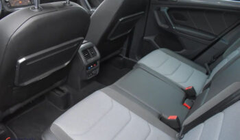 VOLKSWAGEN Tiguan  | 4×4 (stały) | Automatyczna | 240 KM | Biały full