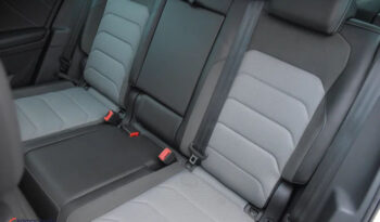 VOLKSWAGEN Tiguan  | 4×4 (stały) | Automatyczna | 240 KM | Biały full