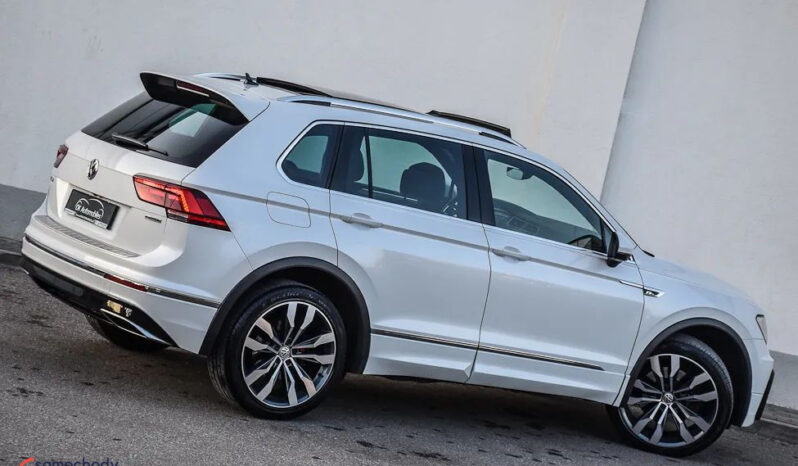 VOLKSWAGEN Tiguan  | 4×4 (stały) | Automatyczna | 240 KM | Biały full