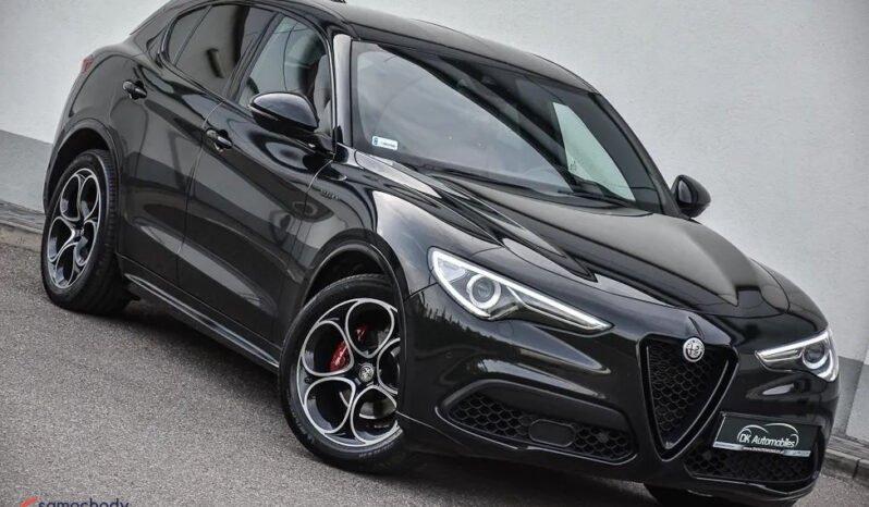 Alfa Romeo Stelvio  | 4X4 (Stały) | Automatyczna | 280 Km | Czarny